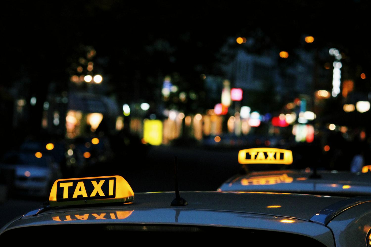 Ταξί κορονοϊός – άτομα: Ποια μέτρα ισχύουν