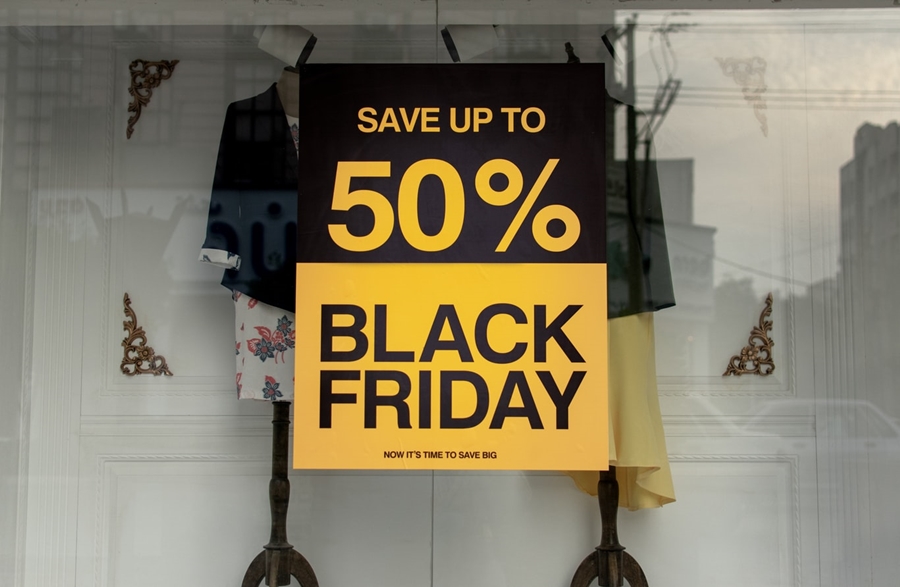 Black Friday Γαλλία: Δεν αποκλείουν αναβολή οι εταιρείες λιανικής πώλησης