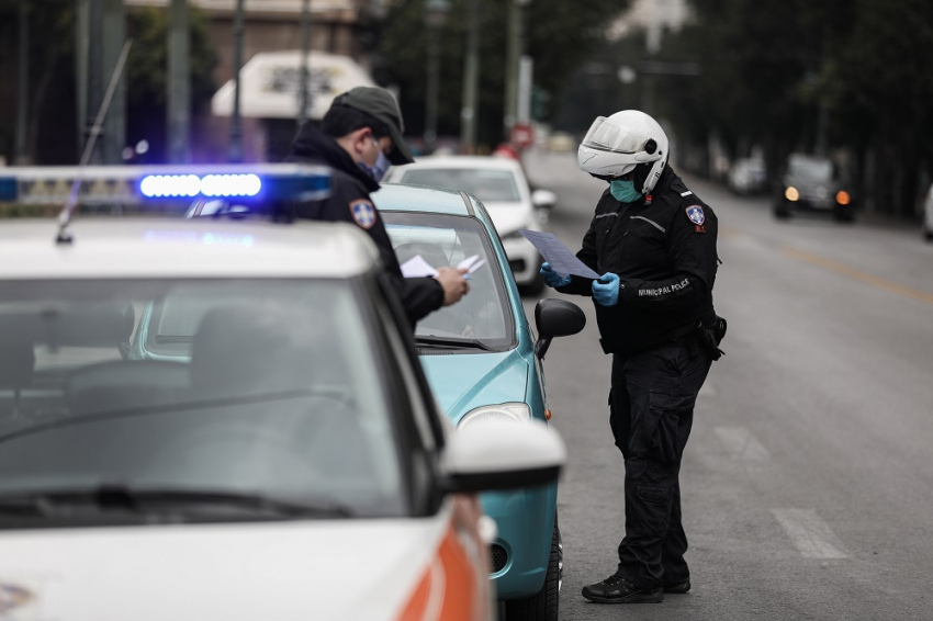 Έλεγχοι για κορονοϊό: «Θα κάνω ένσταση και θα δικαιωθώ απέναντι στο κράτος»