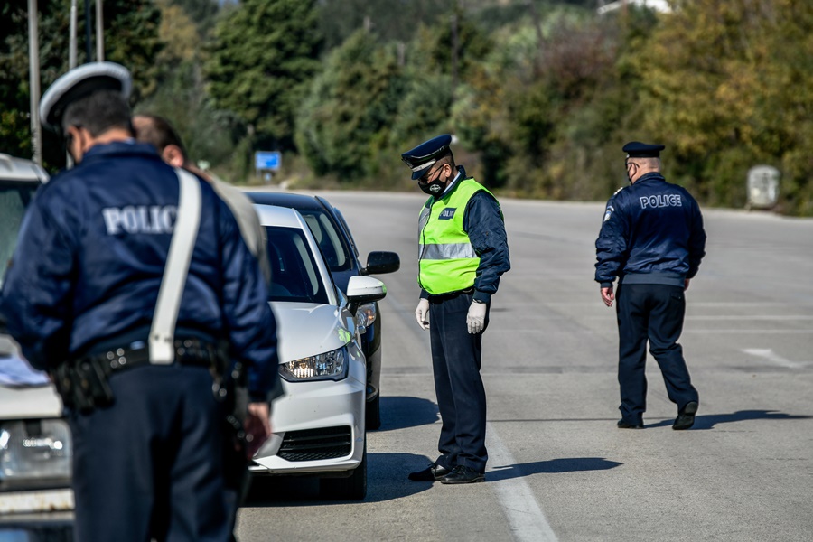 13033 όριο – SMS: Έρχεται “κόφτης”;