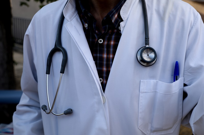 Γιατροί νοσοκομεία κορονοϊός: «30 ιδιώτες υπογράφουν άμεσα σύμβαση»