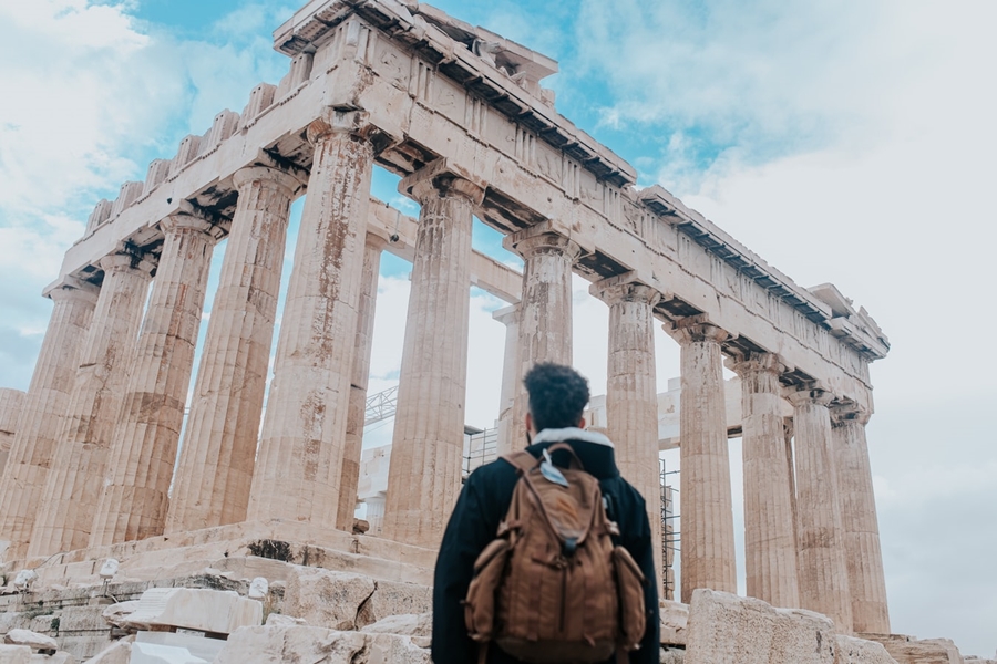 Ελληνικός τουρισμός κορονοϊός: Πώς θα εξελιχθεί μετά την πανδημία