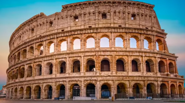 Κολοσσαίο Black Friday: Το στολίδι της Ρώμης σε… 9.036 κυβάκια
