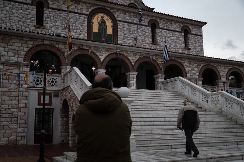 Αγίου Ανδρέα Πάτρα: Υπό αστυνομικό κλοιό ο ναός