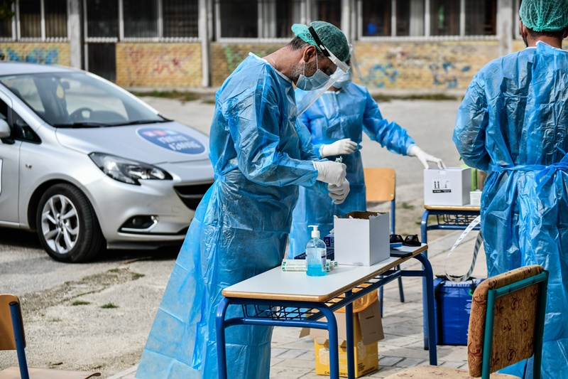 Rapid tests ΕΟΔΥ: 148 θετικά δείγματα σε σύνολο 1.250