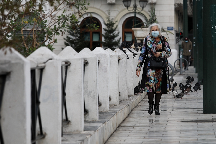 Σαρηγιάννης κορονοϊός: Πόσα κρούσματα θα έχουν Αθήνα και Θεσσαλονίκη στις 31 Δεκεμβρίου