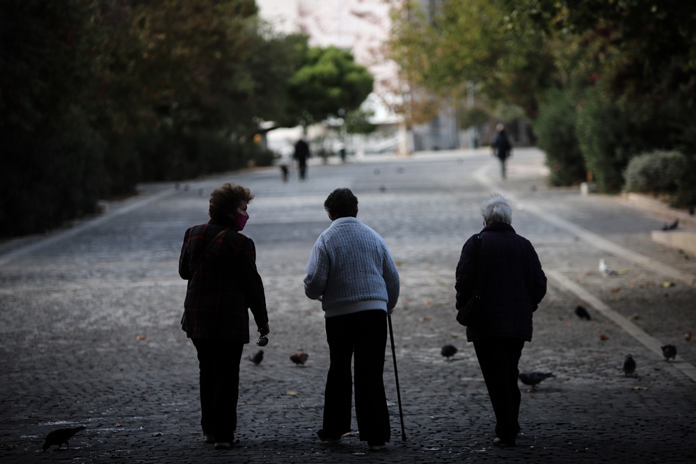 Εμβόλια κορονοϊού – Μόσιαλος: Γιατί δεν πρέπει να φοβόμαστε, η ανάρτησή του