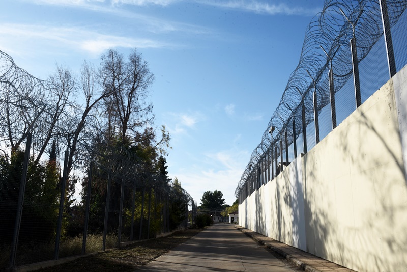 Ναρκωτικά στις φυλακές: Συνελήφθη σωφρονιστικός υπάλληλος στο Μαλανδρίνο