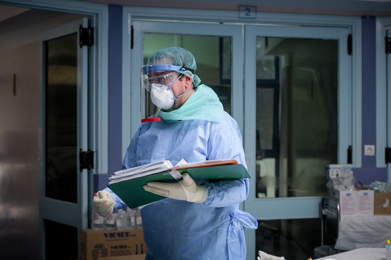 34χρονη κορονοϊός – Βόλος: Σοκ στο Αχιλλοπούλειο νοσοκομείο