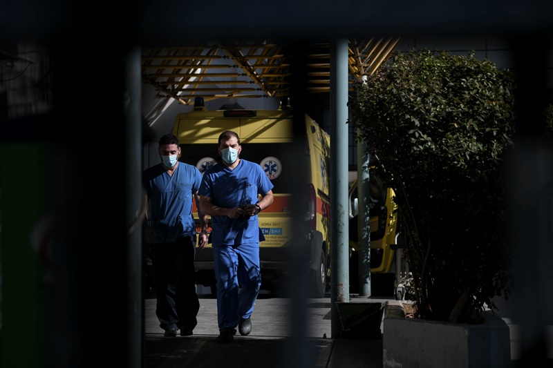 Άρση Lockdown Ελλάδα: Ενδεχόμενο άνοιγμα προκαλεί τρόμο στους γιατρούς