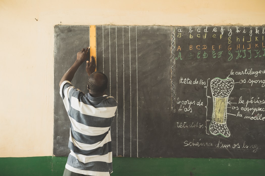 Εμβόλιο κορονοϊού – UNICEF: «Να δοθεί προτεραιότητα στους εκπαιδευτικούς»