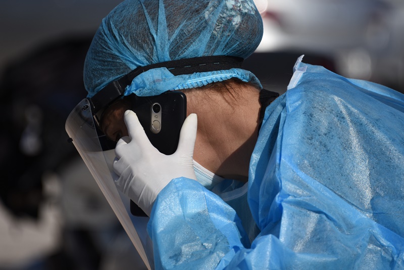 Ραπτόπουλο κορονοϊός: Ένα γλέντι σκόρπισε τον ιό – 7 διασωληνωμένοι