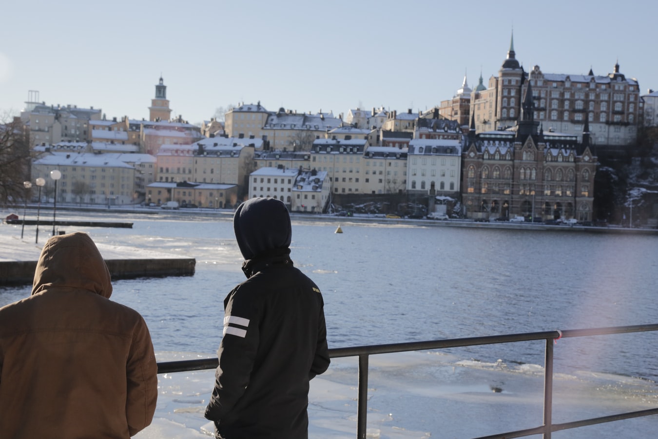 Σουηδία κορονοϊός νέα: Επιστρέφουν στην τηλεκπαίδευση οι μαθητές