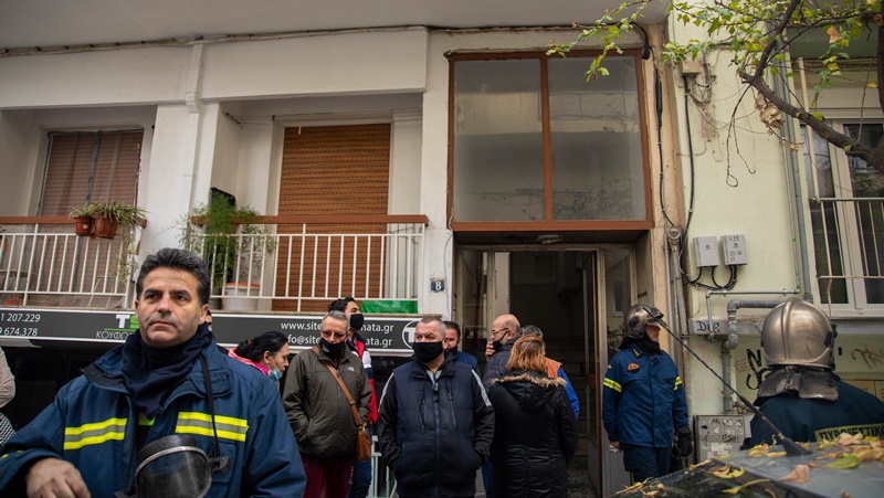 Θεσσαλονίκη διαμέρισμα φωτιά: Τυλίχτηκε στις φλόγες – Ένας 16χρονος νεκρός