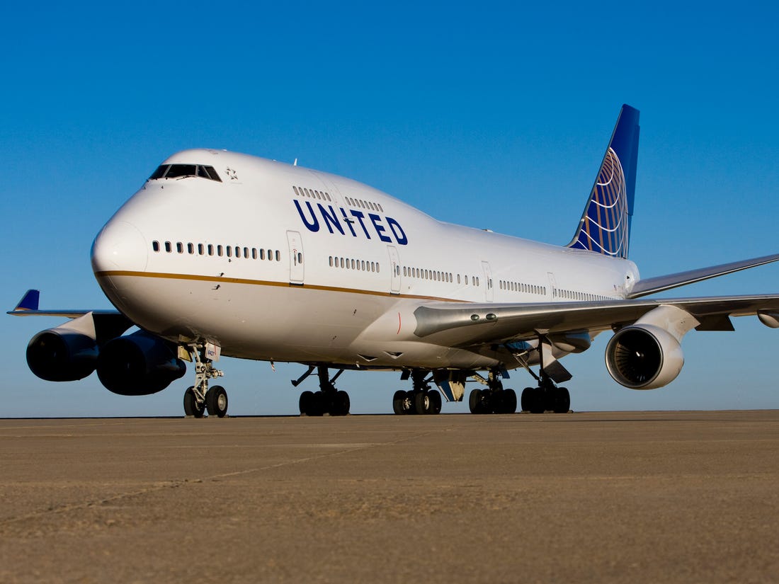 Πέθανε σε πτήση – κορονοϊός: Πανικός σε αεροπλάνο της United Airlines