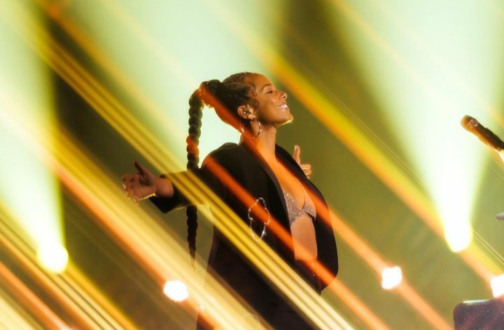Alicia Keys τραγουδίστρια: Γίνεται επιχειρηματίας
