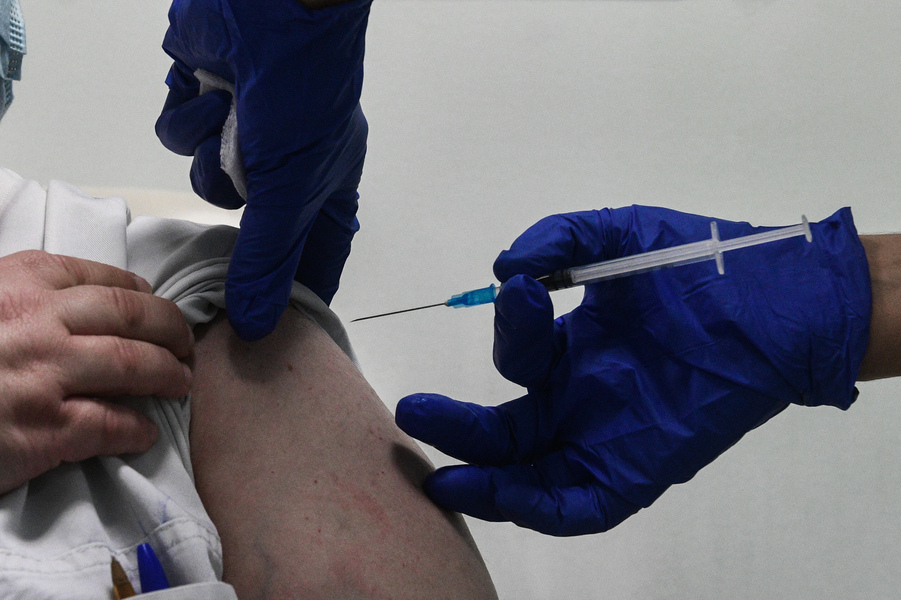 Εμβόλιο κορονοϊός: Ανοίγει τη Δευτέρα η πλατφόρμα emvolio.gov.gr