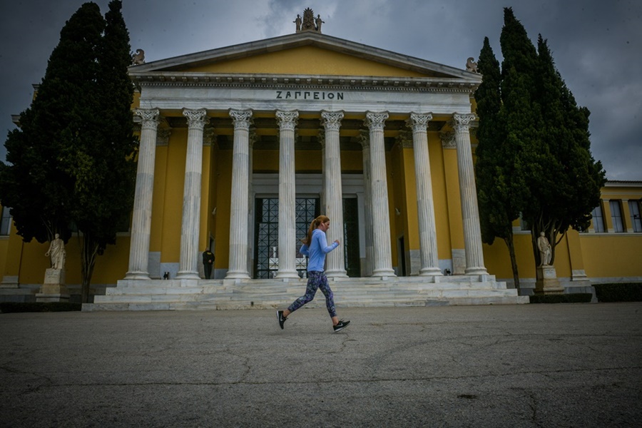 Ποιοι δεν χρειάζονται τρίτη δόση: Διευκρινίσεις Θεμιστοκλέους