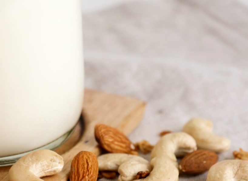 Γάλα αμυγδάλου – Οφέλη: Υγιεινή και νόστιμη διατροφική επιλογή