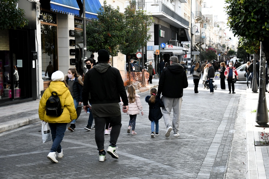 Πάτρα νέα κορονοϊός: Η αύξηση κρουσμάτων οφείλεται στα γιορτινά τραπέζια