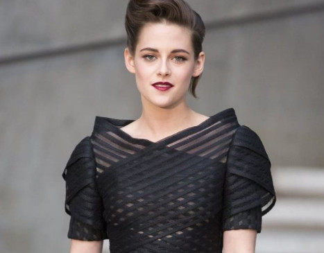 Kristen Stewart πριγκίπισσα Diana: Η εντυπωσιακή μεταμόρφωσή της