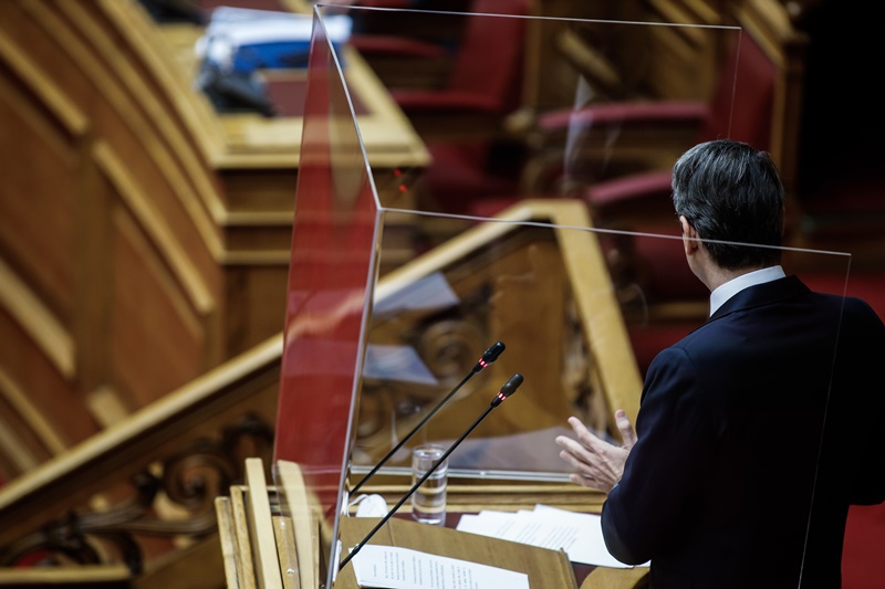Μητσοτάκης Βουλή – κορονοϊός: Ανοίγει το λιανεμπόριο, παρατείνεται η κάλυψη για τα ενοίκια