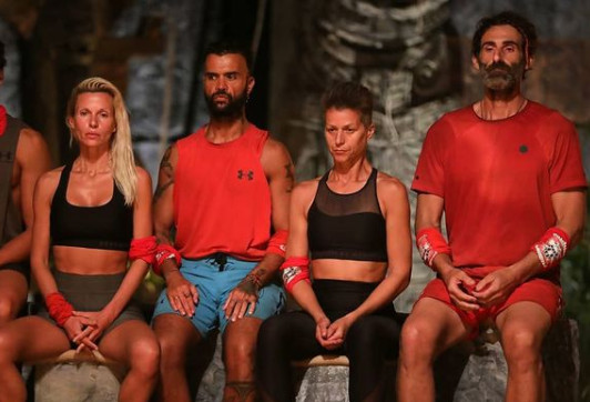 Survivor Περικλής – Κοψιδάς: Νέα κόντρα στην κόκκινη ομάδα για τις προμήθειες