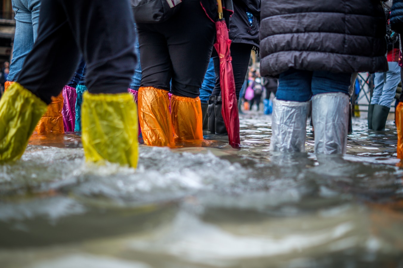 Γαλλία πλημμύρες: Σε συναγερμό το Παρίσι, μεγάλες ζημιές
