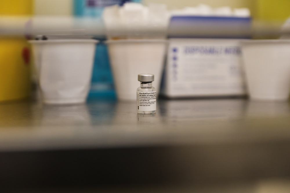 Παρέλυσε μετά το εμβόλιο: Καταγγελία ΠΟΕΔΗΝ για τη νοσηλεύτρια στην Κέρκυρα