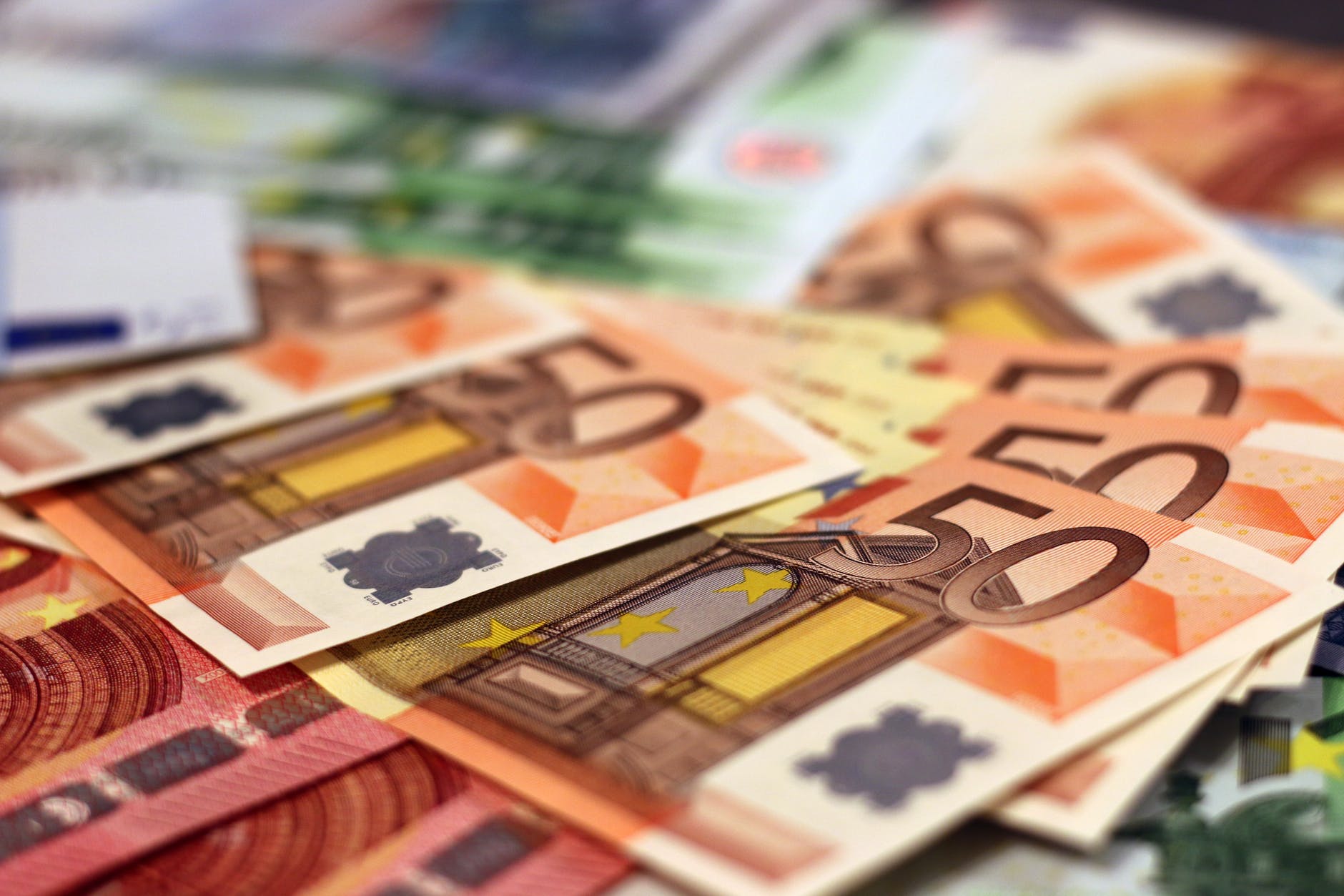 Επιστήμονες επίδομα 400 ευρώ: Αυτά είναι όλα τα κριτήρια