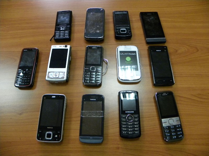 Νιγρίτα φυλακές: Πουλούσαν κινητά στους κρατουμένους