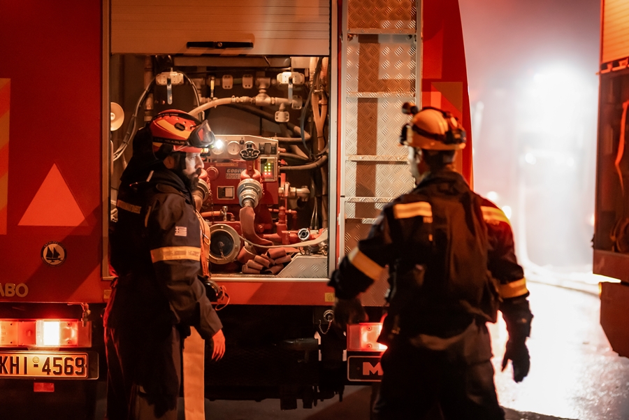 Φωτιά Θεσσαλονίκη τώρα: Συναγερμός από πυρκαγιά σε διαμέρισμα