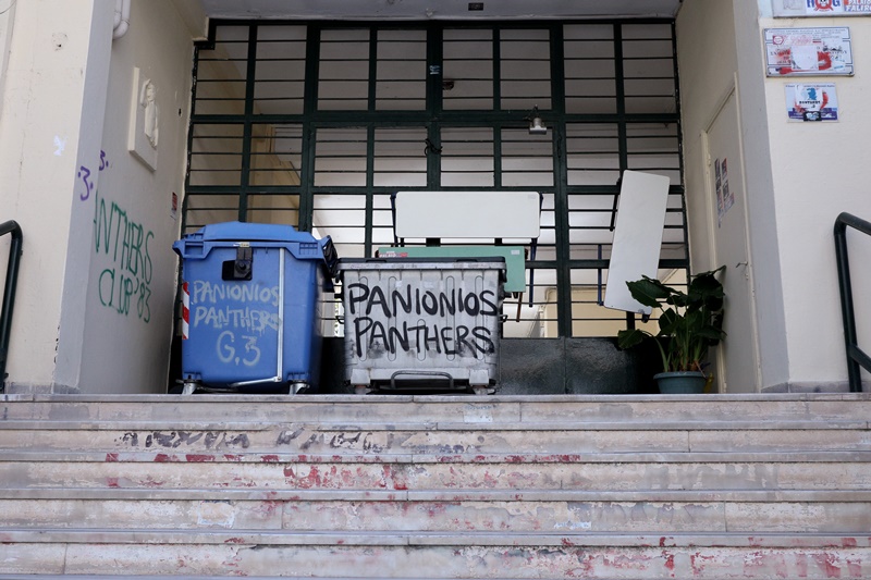 Μαθητής έπεσε από το παράθυρο – Θεσσαλονίκη: Σε κρίσιμη κατάσταση 16χρονος