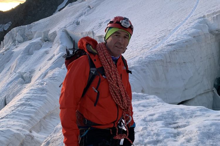 Ιμαλάια ορειβάτες: Αγνοούνται τρεις κορυφαίοι του παγκόσμιου αλπινισμού