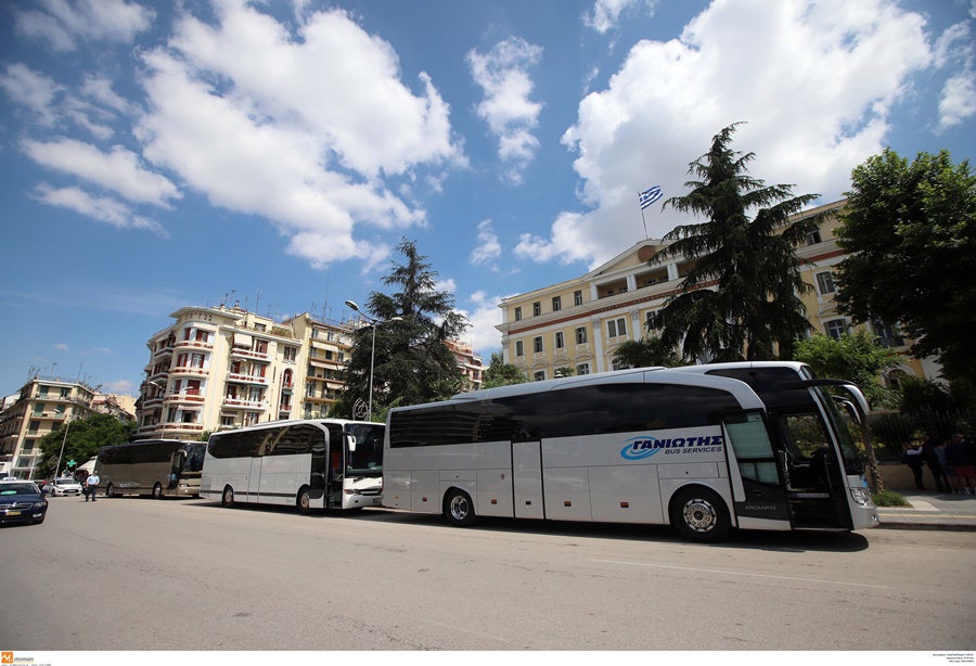 Τέλη κυκλοφορίας 2021 πληρωμή: Μείωση για τα τουριστικά λεωφορεία