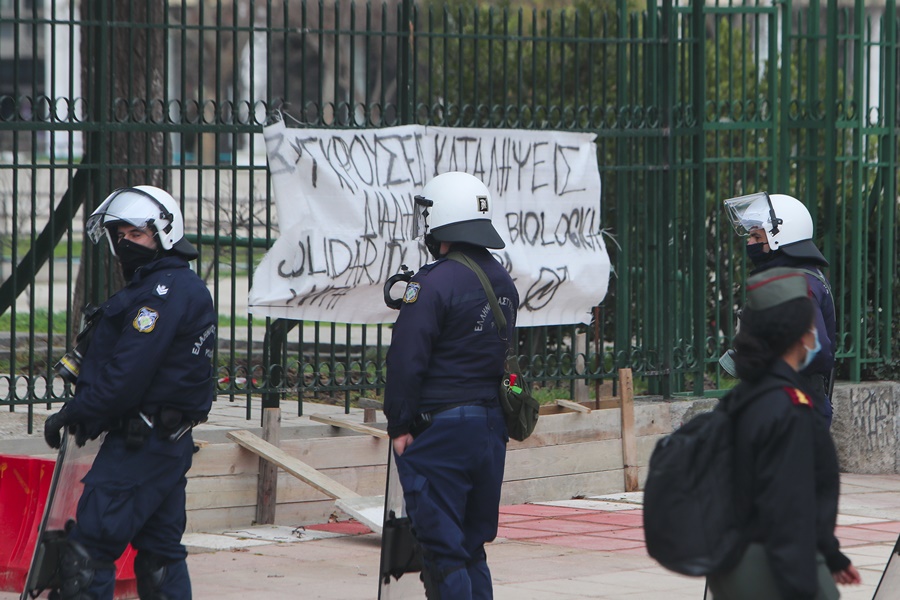 ΣΥΡΙΖΑ εκκένωση ΑΠΘ: «Σόου χολιγουντιανής παραγωγής με ελικόπτερα και drones»