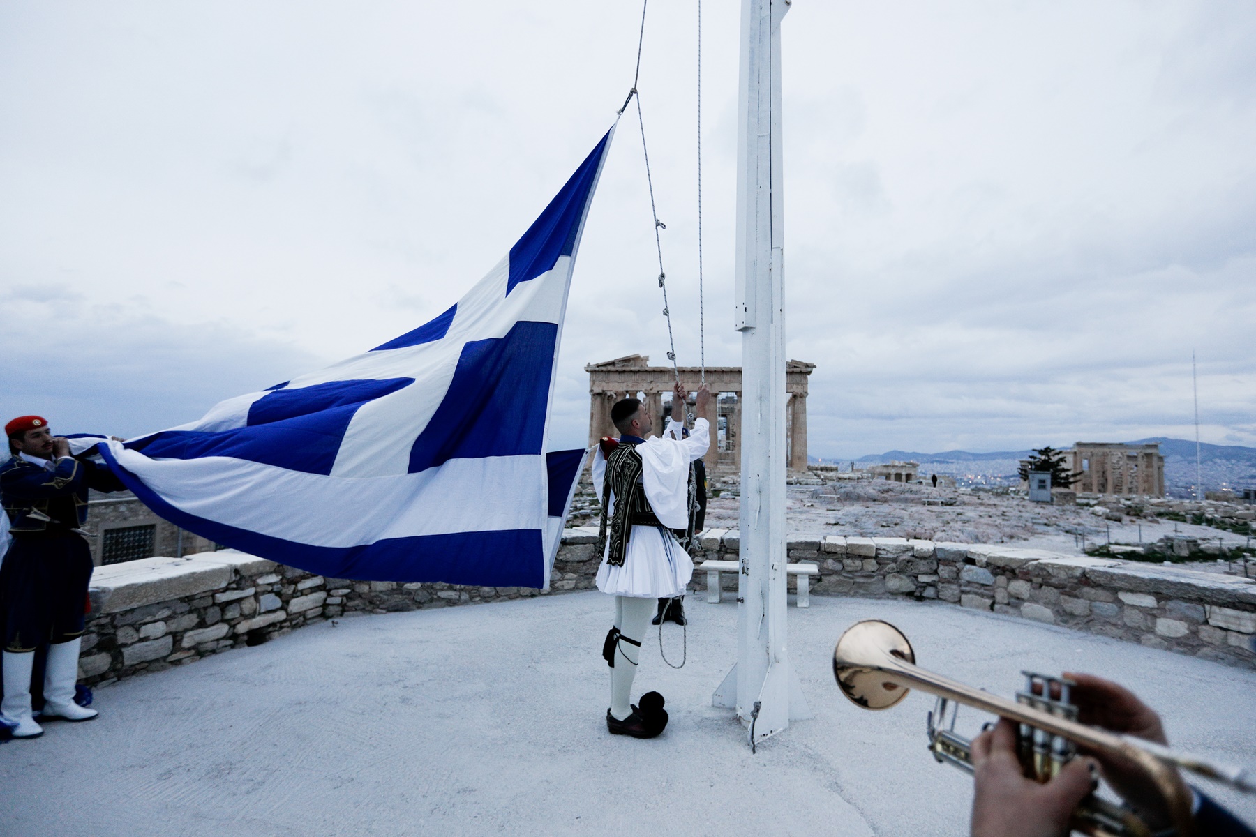 200 χρόνια από την ελληνική επανάσταση: Δέκα ηθοποιοί θυμίζουν το νόημα του 1821