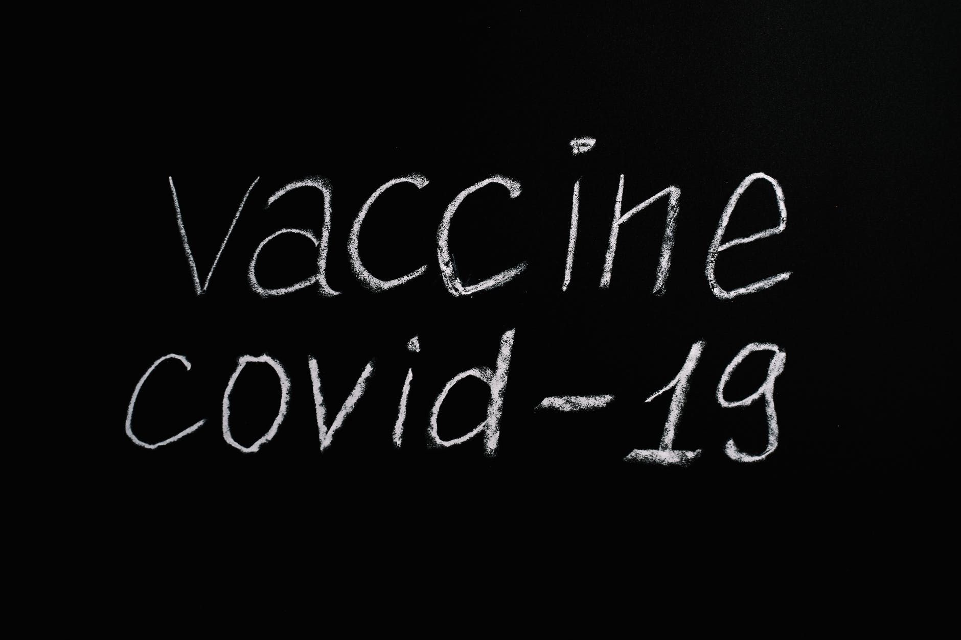 AstraZeneca εμβόλιο – θρομβώσεις: Και η Γερμανία αναστέλλει τη χρήση του