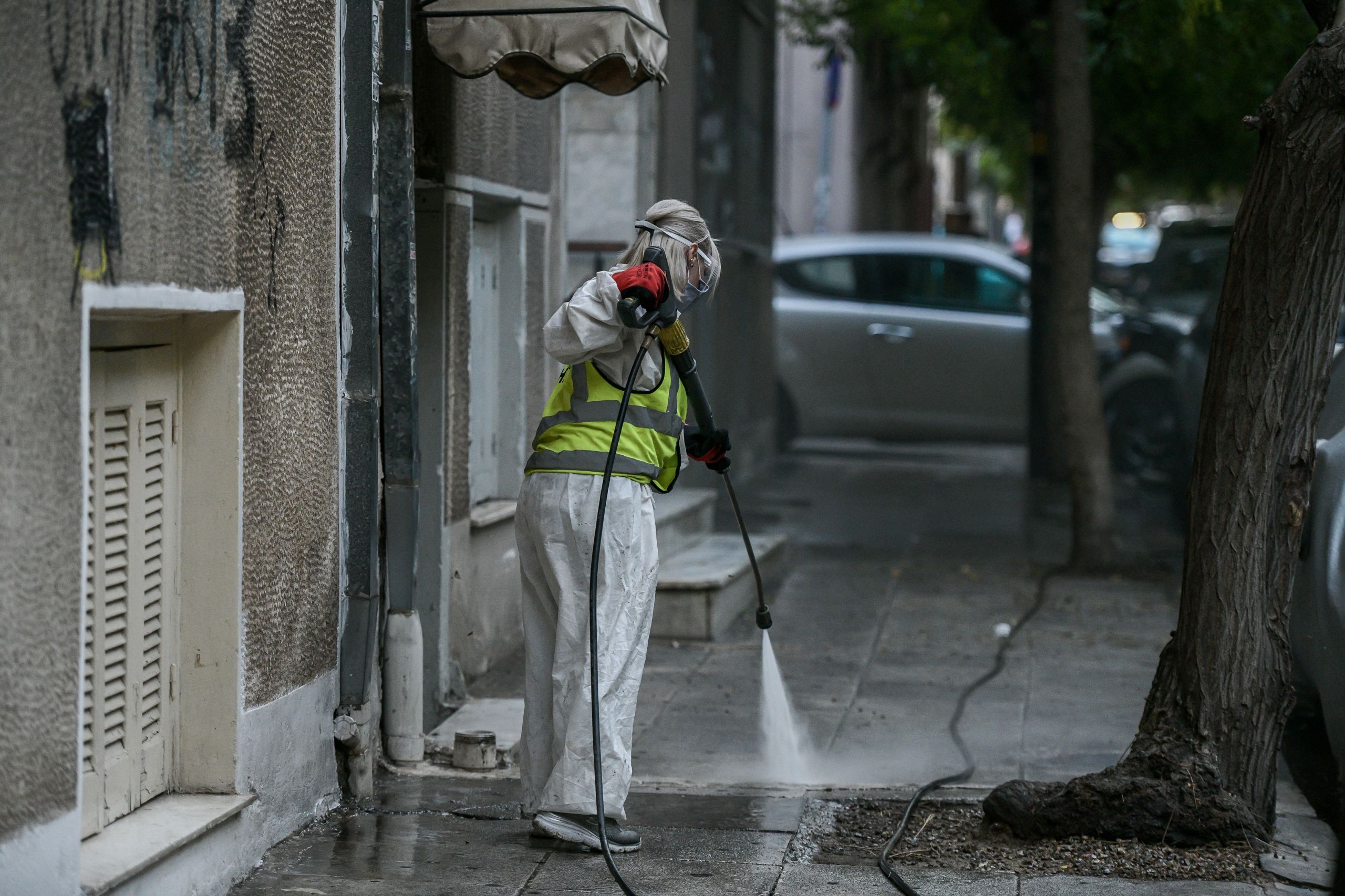 Κρούσματα Όμικρον Αθήνα: Είναι ζευγάρι Ελλήνων