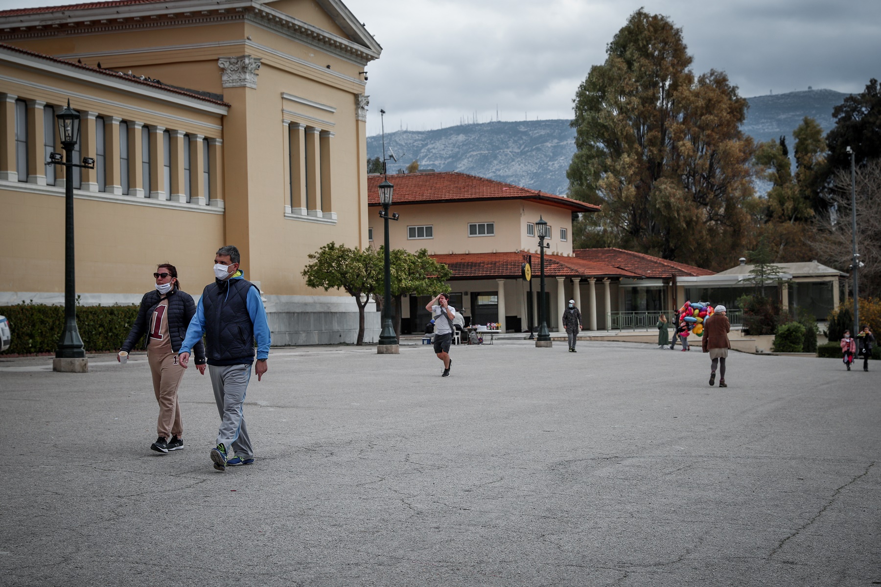 Δώρο Πάσχα 2021 αναστολή: Πώς θα πληρωθoύν οι εργαζόμενοι