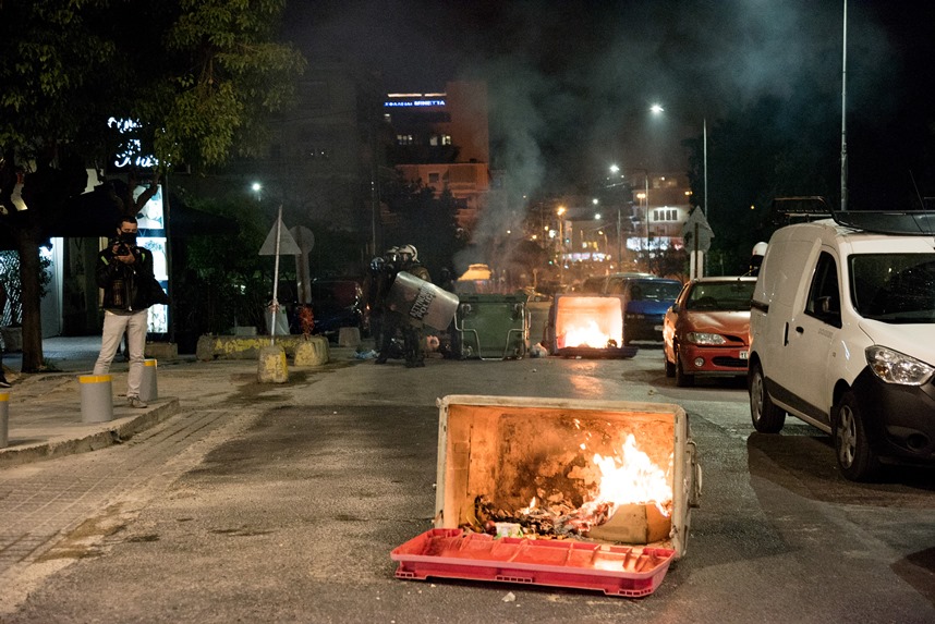 Νέα Σμύρνη επεισόδια