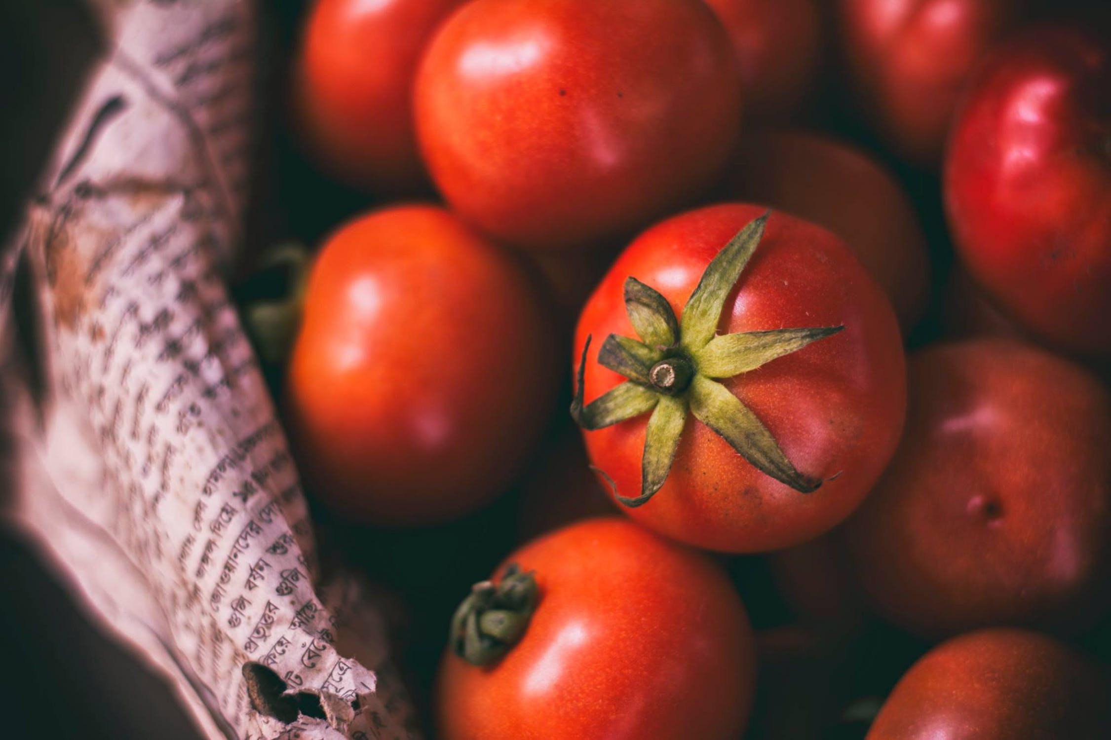 Πώς να ξεφλουδίσω τις ντομάτες: Το τέλειο κόλπο