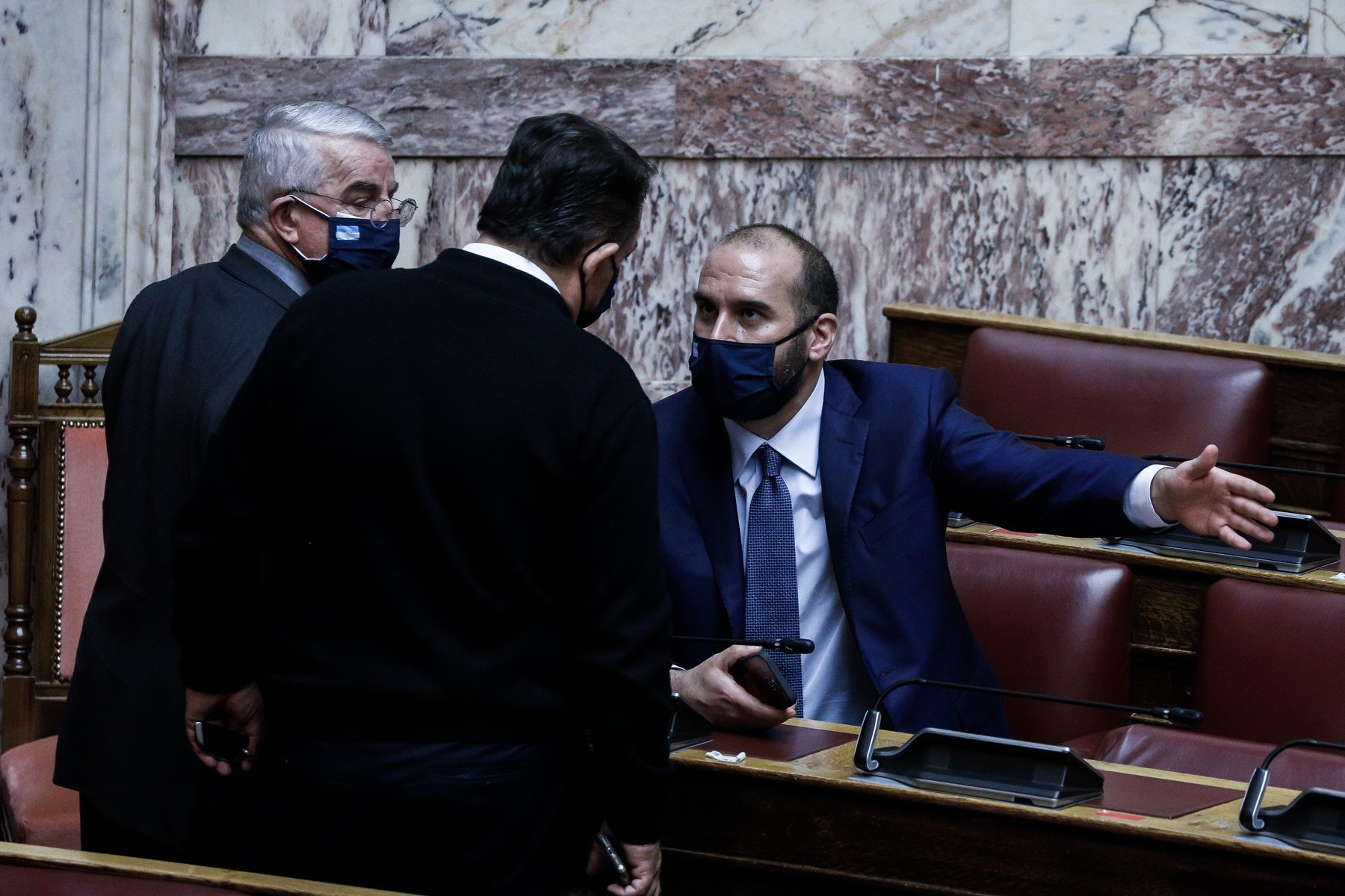 Εργασιακό Νομοσχέδιο ΣΥΡΙΖΑ: “Οδοστρωτήρας που έρχεται να σαρώσει μισθούς”