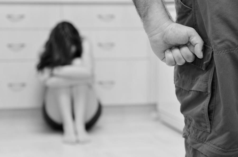 Σεξουαλική κακοποίηση: Οδηγίες για τα θύματα προσβολής της γενετήσιας αξιοπρέπειας
