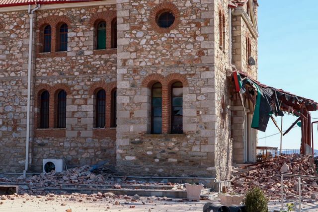 Ζημιές από τον σεισμό 