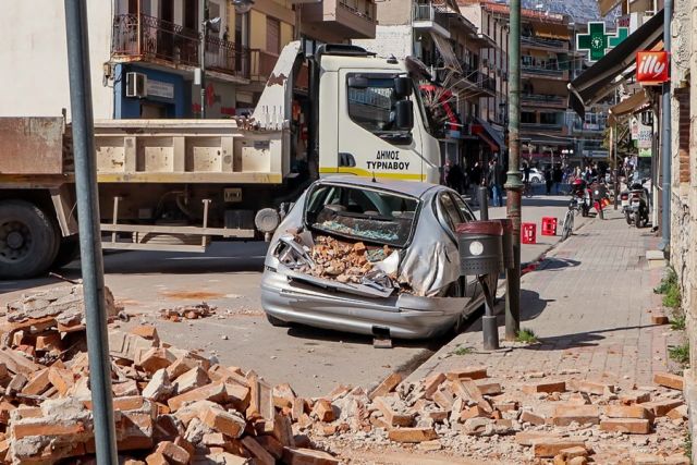 Ζημιές από τον σεισμό 