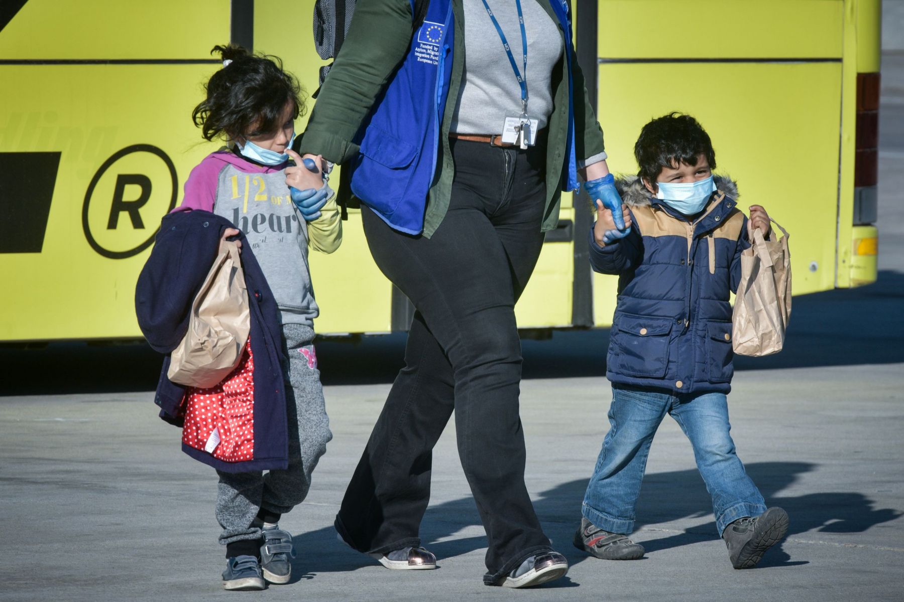 Άστεγοι Αθήνα: Τέθηκε σε λειτουργία το πρώτο υπνωτήριο ασυνόδευτων παιδιών