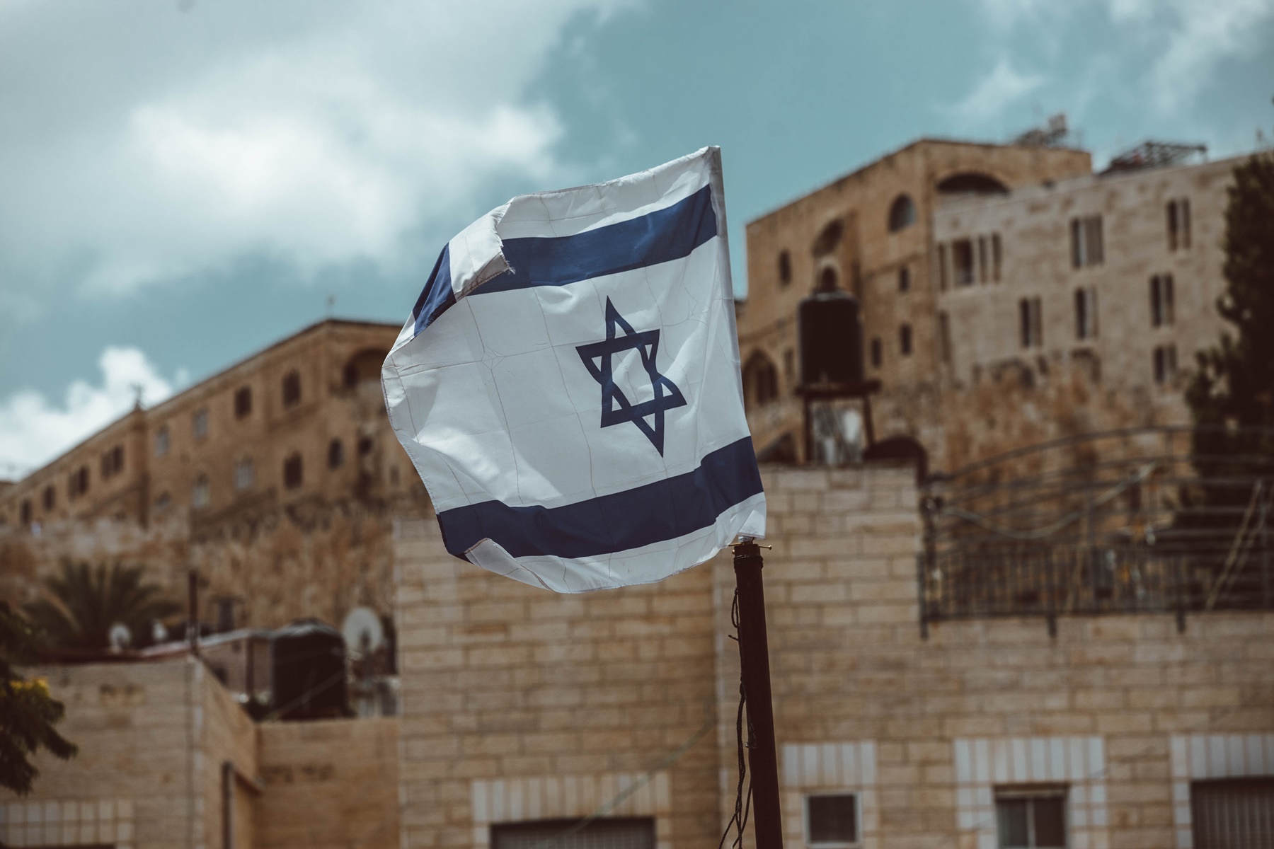 Ισραήλ – Ελλάδα συμφωνία: Έπεσαν οι υπογραφές για το Διεθνές Κέντρο Πτήσεων στην Καλαμάτα