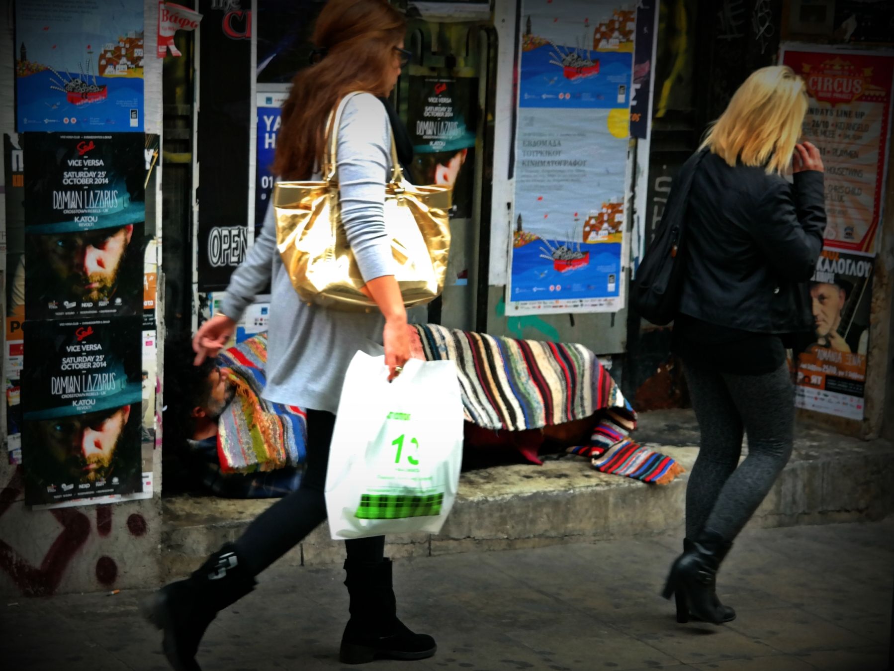 Θεσσαλονίκη τσαντάκιας: 23 συνολικά γυναίκες έχασαν τις τσάντες τους