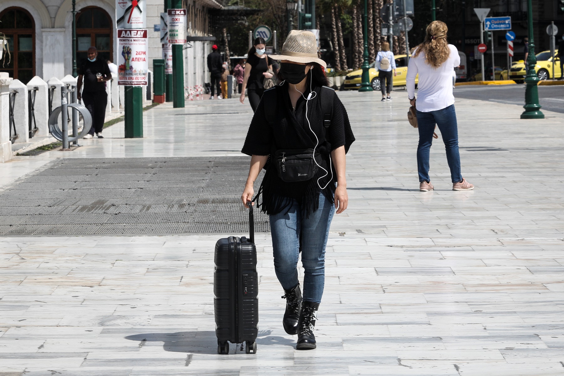 Μείωση κρουσμάτων Ελλάδα: Πότε θα δούμε τριψήφιο αριθμό, η πρόβλεψη Σαρηγιάννη